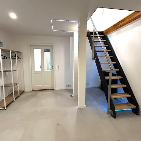Stylisches Loftapartment Für Handwerker&monteure *